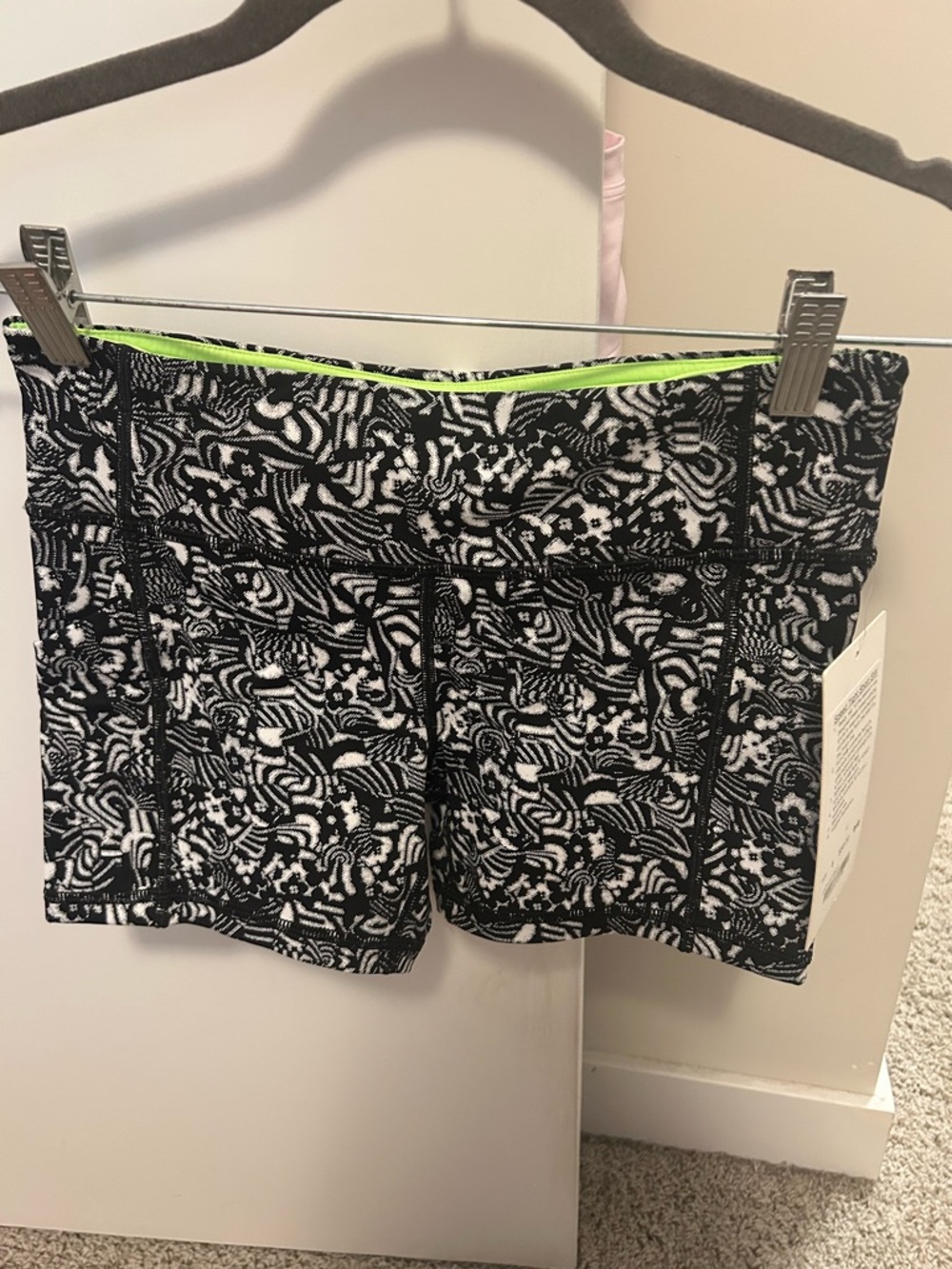 Seawheeze lululemon speed tight shorts